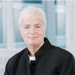 Professor Kim Holt